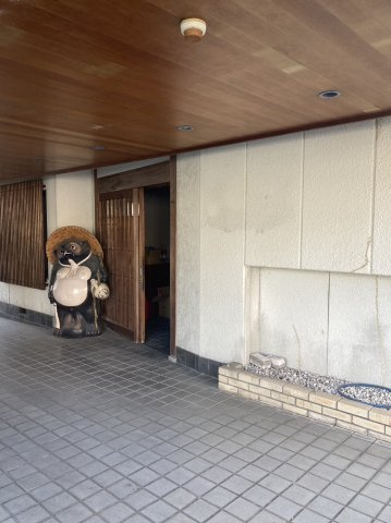 桐生市仲町2丁目住宅付き飲食店のエントランス