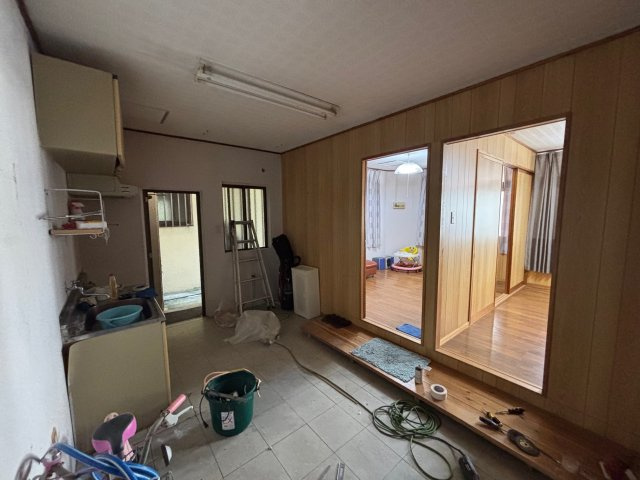 【ロビー】 | 兼城貸店舗