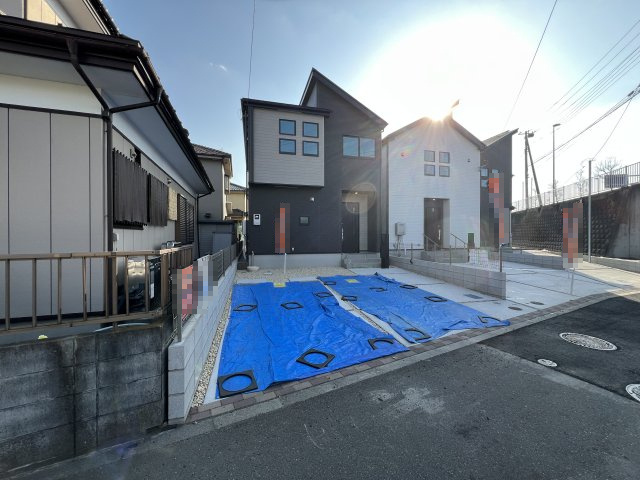 昭島市福島町3丁目　新築戸建全3棟の外観|並列駐車2台可！！