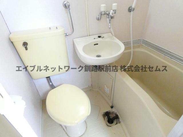コーポシマムラの浴室