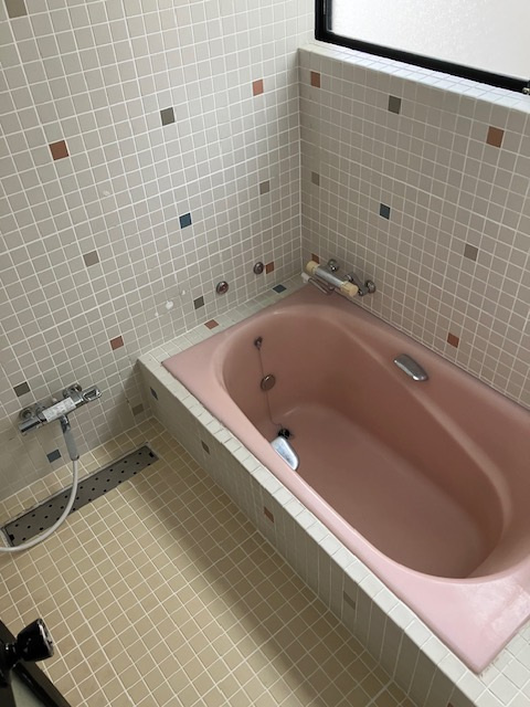 中筋3丁目貸家の浴室