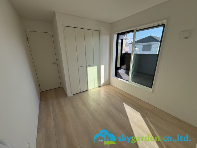 茅ヶ崎市柳島第11　新築戸建　全8棟6号棟の洋室|個人の部屋や寝室として使える洋室です