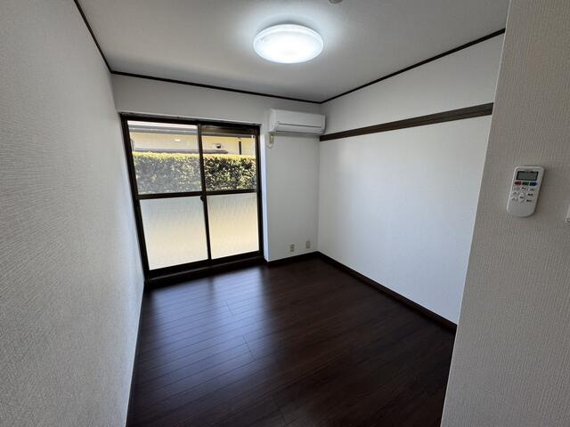 室内日当たり良好です