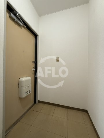 グリンパレス　港区弁天小学校区の玄関|グリンパレス　玄関