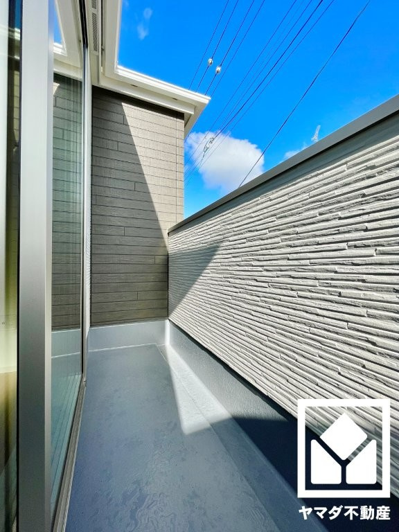 伏見区向島庚申町　3期　1号地のバルコニー