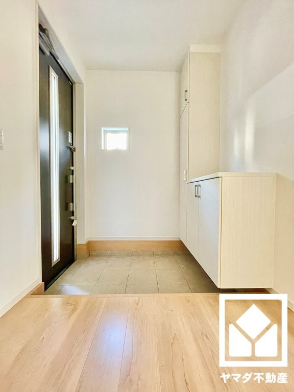 伏見区向島庚申町　3期　1号地の玄関