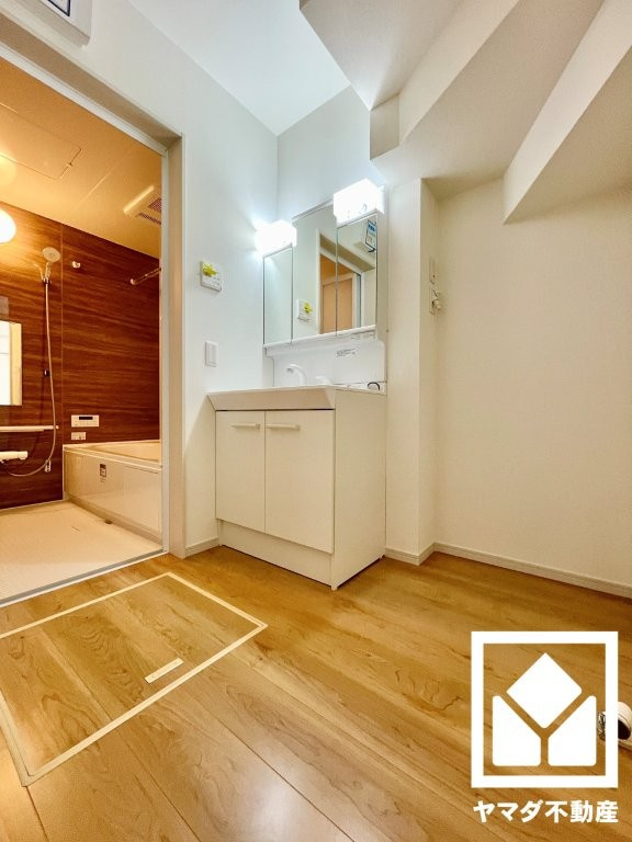 伏見区向島庚申町　3期　1号地の洗面所