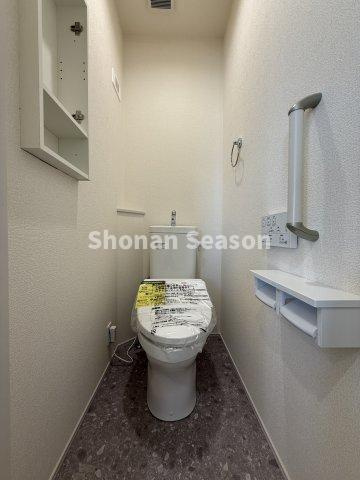 【トイレ】 | 混みあう時間帯もスムーズ！
各階に「温水洗浄便座」をご用意しました♪