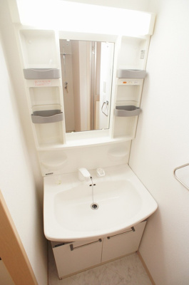 【独立洗面台】 | ラ・コピエ南塚口