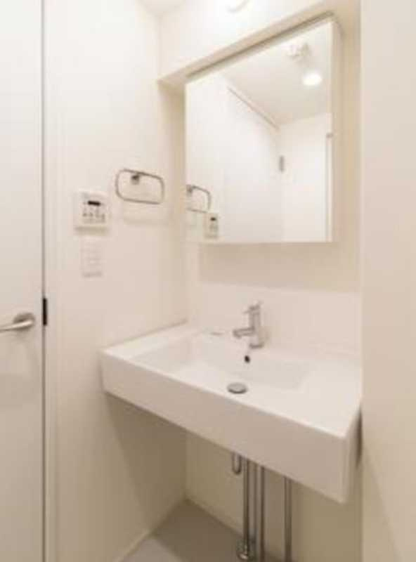 野沢ウッド　ロフト　管理人巡回　食器洗い乾燥機の洗面所