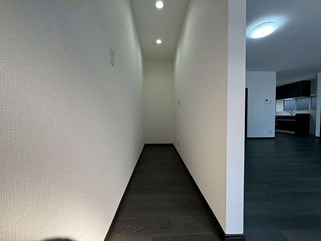 【居間・リビング】 | 東区下原2丁目戸建