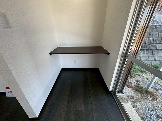 【居間・リビング】 | 東区下原2丁目戸建