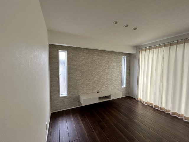 東田1丁目　中古戸建の洋室