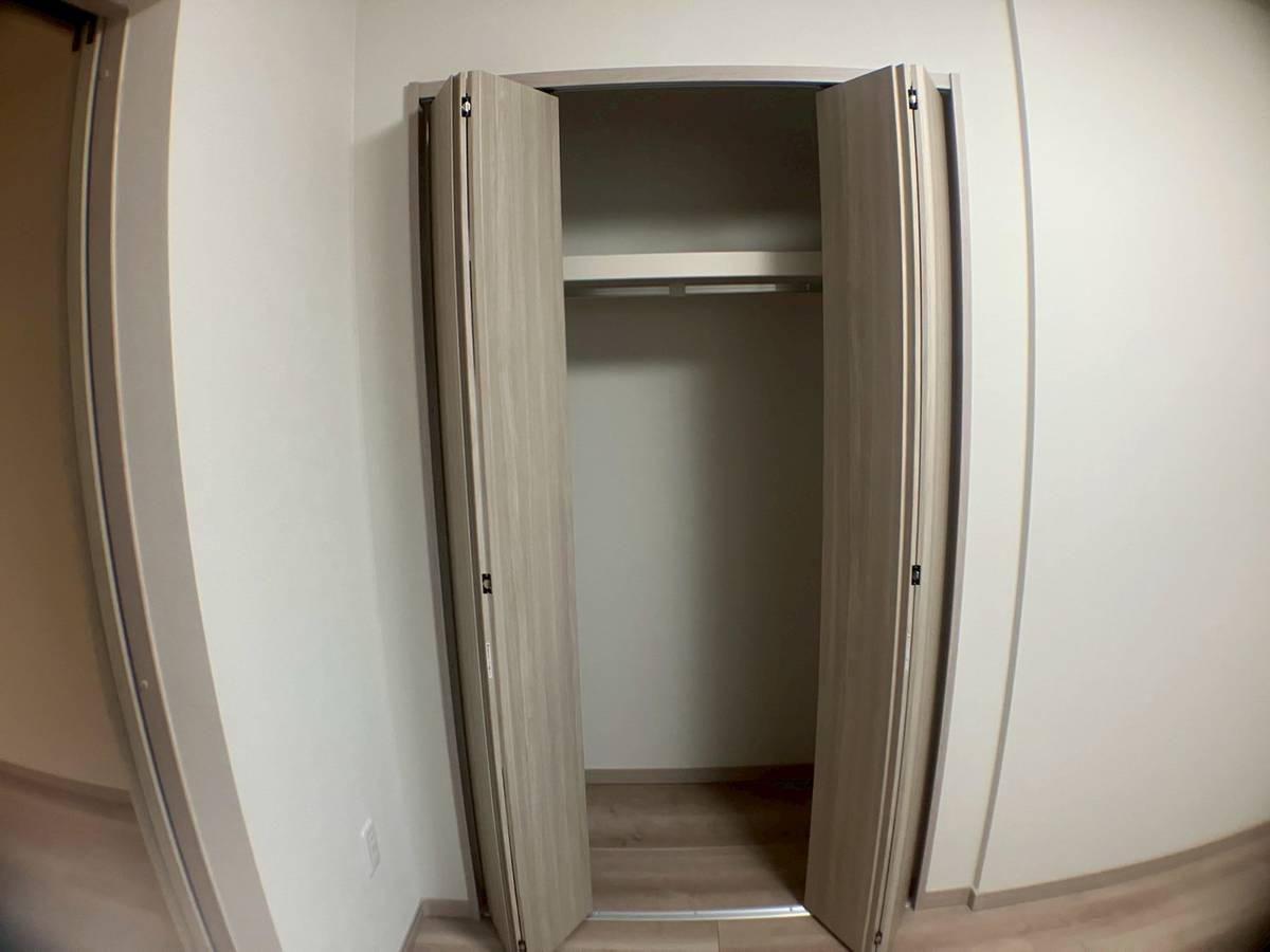 豊中市宝山町のアパートの内装