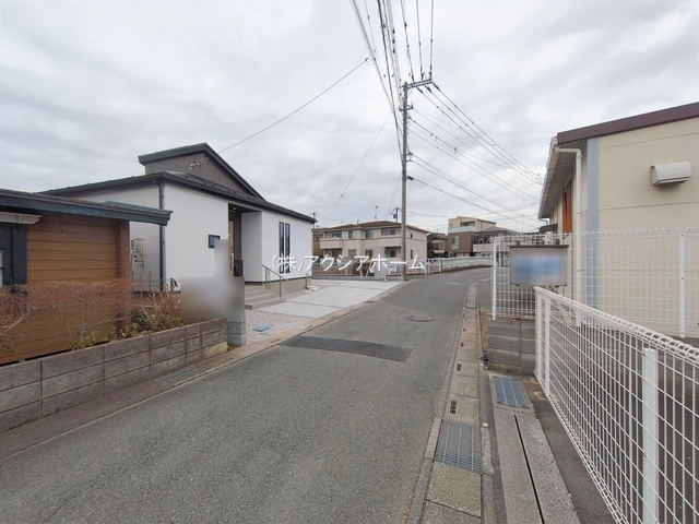 入間市大字下藤沢・全1棟　新築一戸建　～敷地66坪の平屋建～の前面道路含む現地写真|現地写真　2025年12月4日撮影