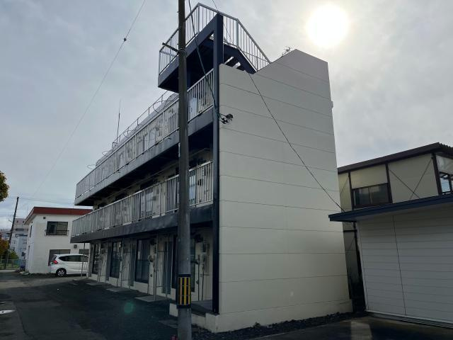 コーポラスミミの外観