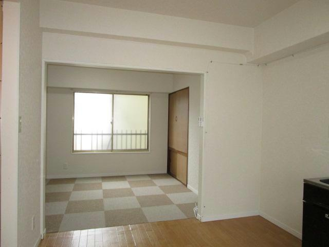 コーポラスミミの居間・リビング