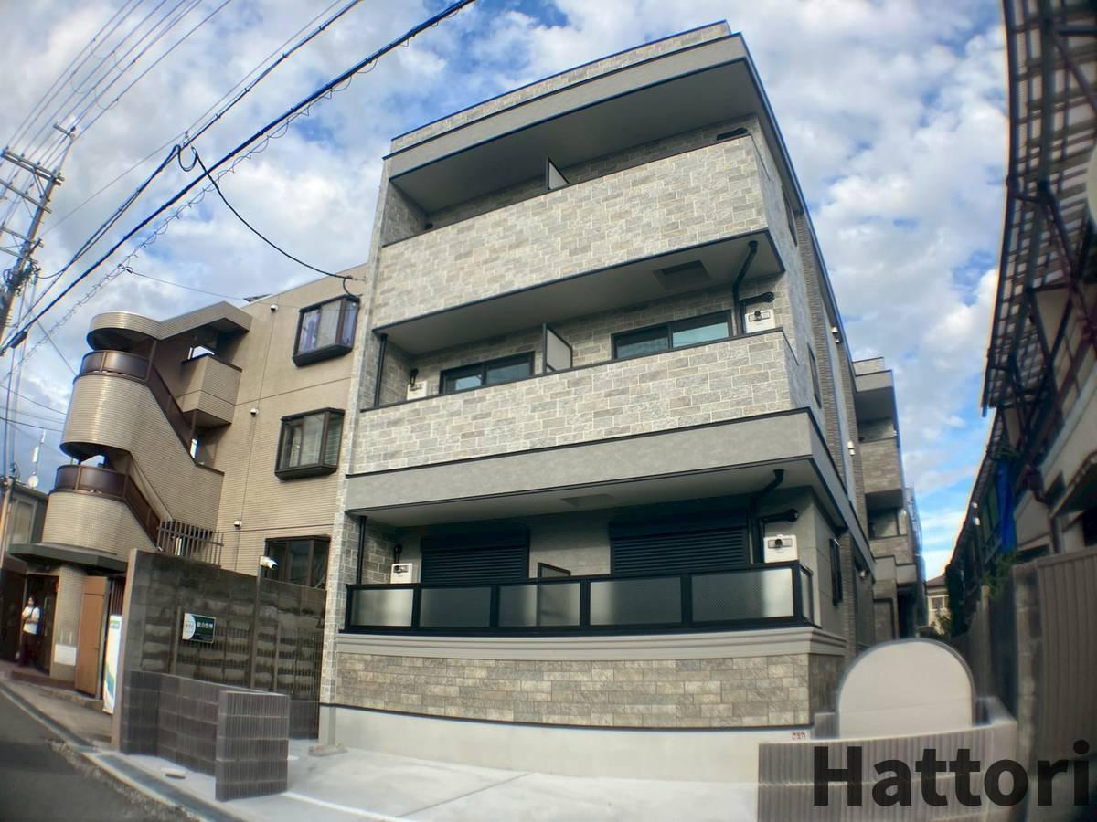 豊中市宝山町のアパートの外観