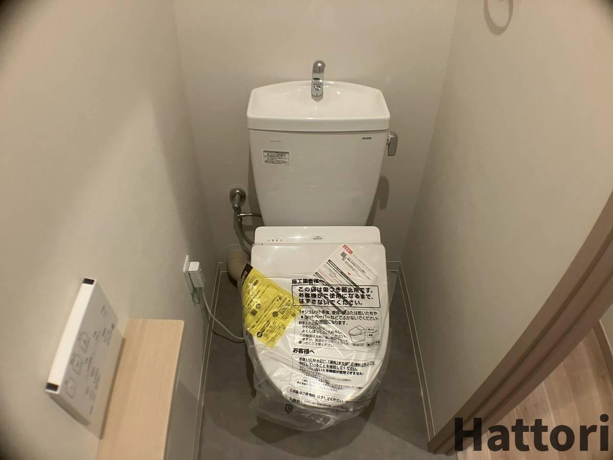 豊中市宝山町のアパートのトイレ