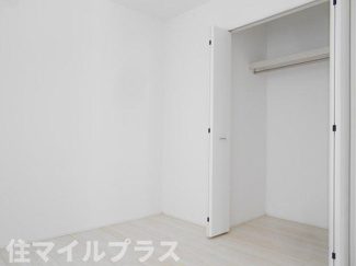 【洋室】 | 会津若松市日新町新築一戸建て2棟 | 広々とした洋室です