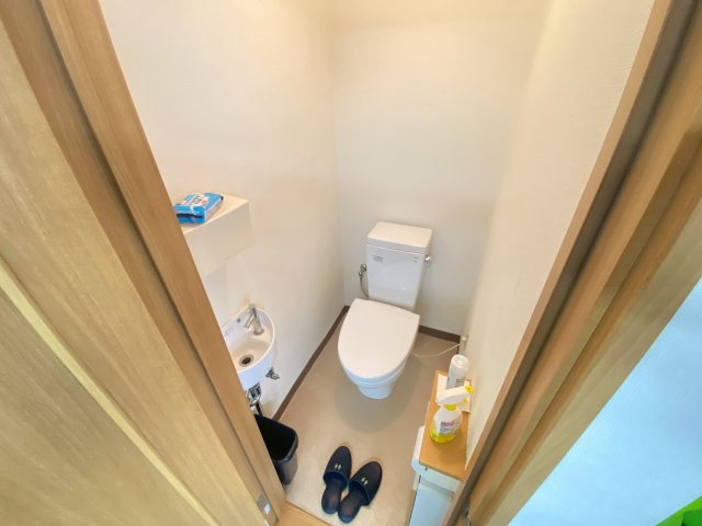 【その他】 | 古町一丁目店舗 | 机や椅子の動産類は撤去可能です。