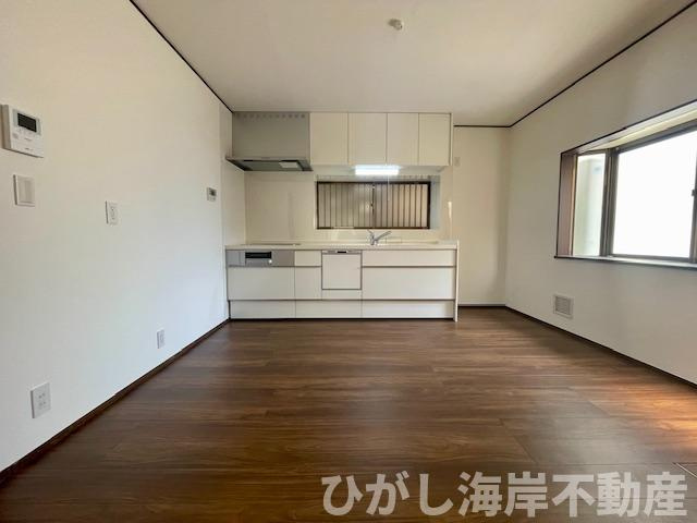 平塚市札場町　中古戸建のダイニング|新規リフォーム完了！　6帖　DK