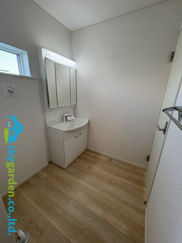 茅ヶ崎市柳島第11　新築戸建　全8棟8号棟の脱衣所