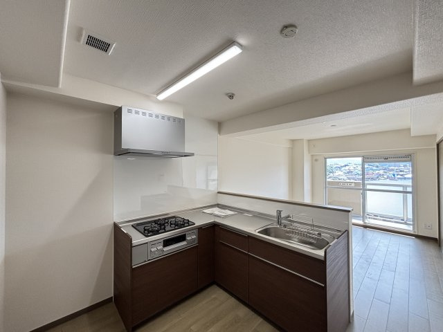 サーパス沼田のキッチン