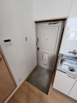 ツカサビルの玄関