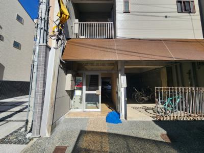 ツカサビルのエントランス