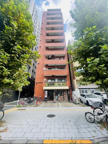 ルーブルかな杉の外観