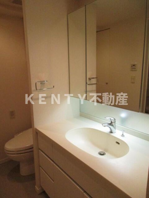 【洗面所】 | アビティ目黒 | 使いやすい洗面所です