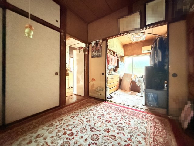 石岡市北府中二丁目中古住宅の洋室