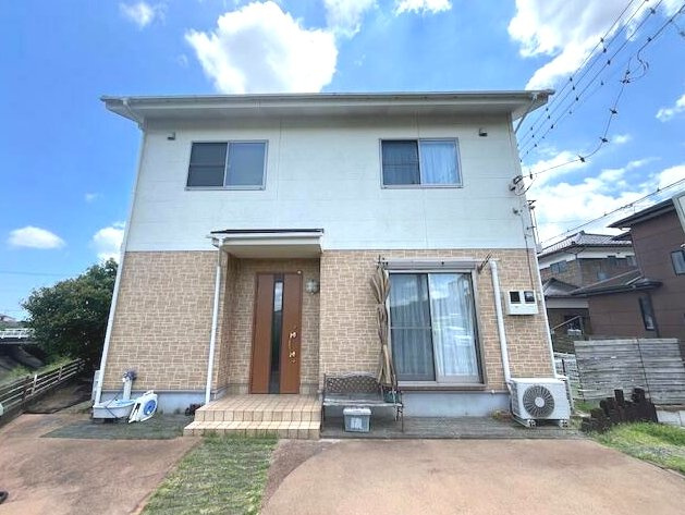 茂原市立木　中古戸建の外観|平成20年7月築3LDK 太陽光発電 オール電化 敷地約68坪 車3台可 田園風景が広がる閑静な環境