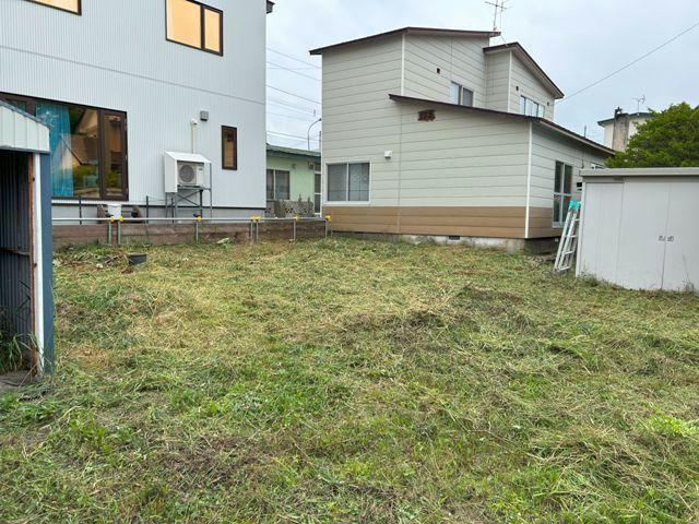 桜ヶ岡7-24-4貸家の駐車場