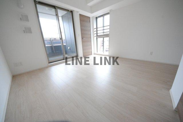 ローレルタワー心斎橋の居間・リビング