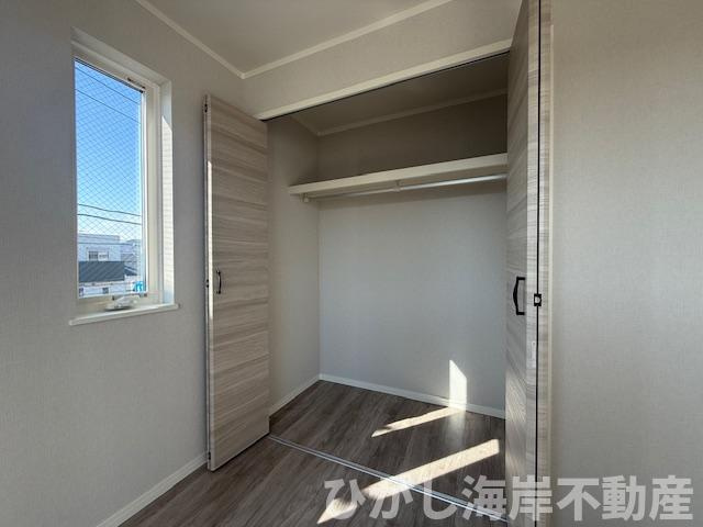 平塚市龍城ヶ丘　新築戸建　全３棟の収納|各居室　収納スペース付き