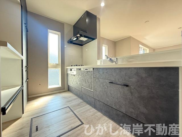 平塚市龍城ヶ丘　新築戸建　全３棟のキッチン|キッチンスペース