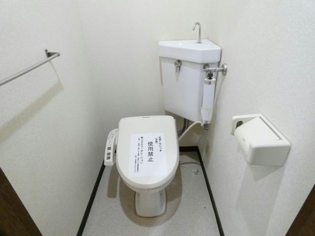 三共ユタカビルのトイレ