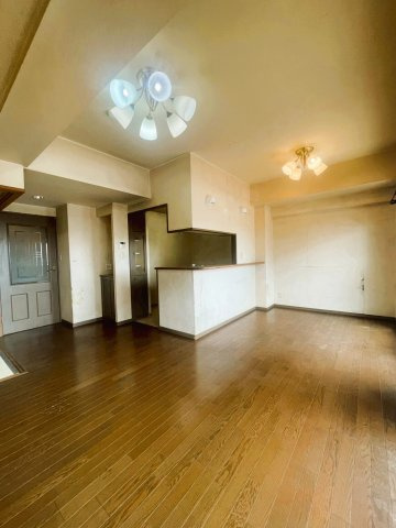 【居間・リビング】の画像