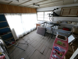 【その他】 | 甲州市塩山牛奥 中古 宅地252坪+農地196坪 四方道路 | 1階7.5帖作業所部分　昔はここを商店として飲み物などを販売していたそうです。