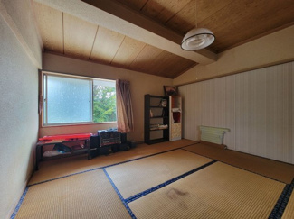 【和室】 | 甲州市塩山牛奥 中古 宅地252坪+農地196坪 四方道路 | 2階8帖和室