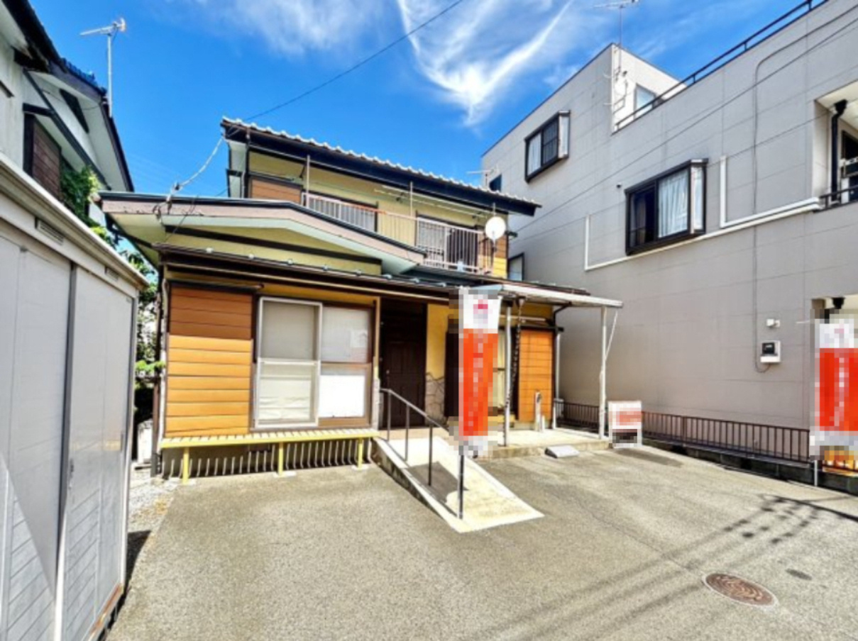 【中古戸建】前橋市六供町3丁目の外観|■外観｜閑静な住宅街で始める新しい暮らし♪開放的な毎日をあなたへ(^^♪
