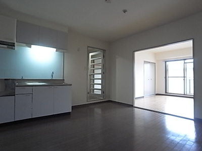 【居間・リビング】 | 惣友ハイツ | ＬＤＫ10帖