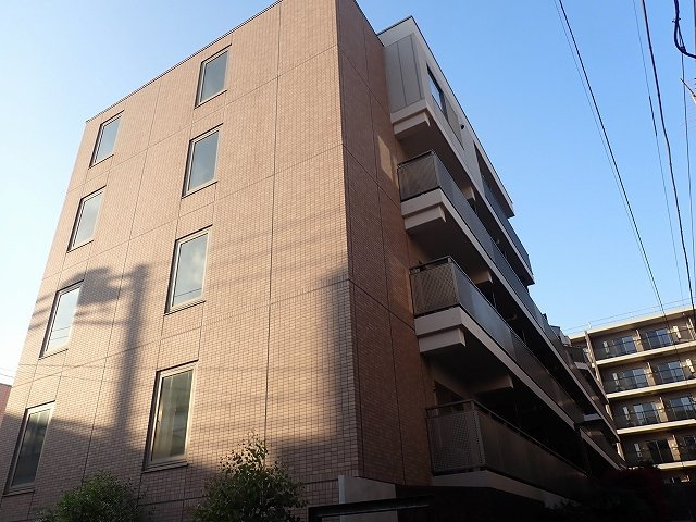 レジディア本郷菊坂プレイスの外観