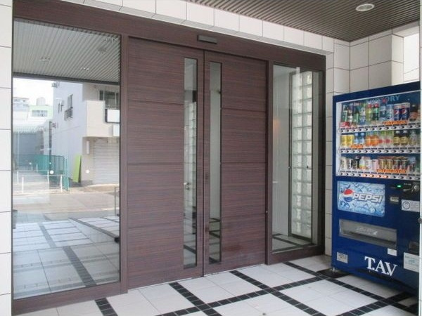 glanzのエントランス