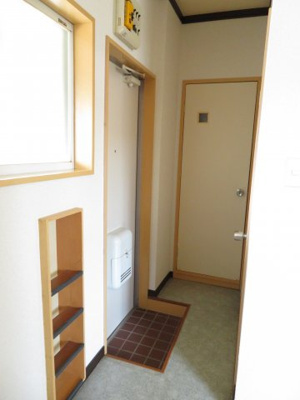 【玄関】 | アレスト西富山