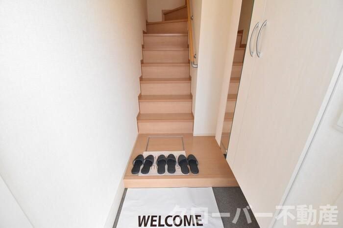 プラティーク ハバラの玄関|玄関