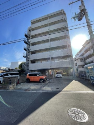 【外観】 | エムロード新大阪 | 外はこのようになっています