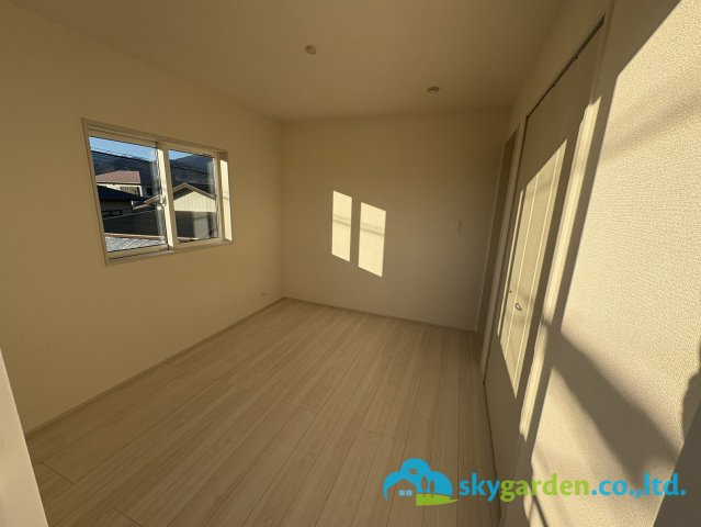 平塚市南金目　新築戸建　全2棟1号棟の子供部屋